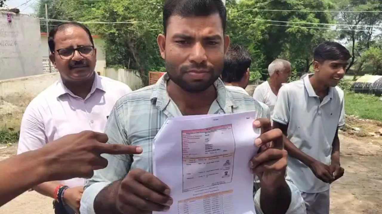 morena Case of irregularities in MGNREGA job cards