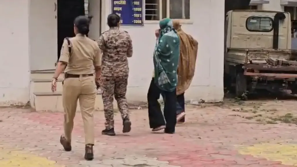 morena police raid hotel young man and woman found in suspicious situation