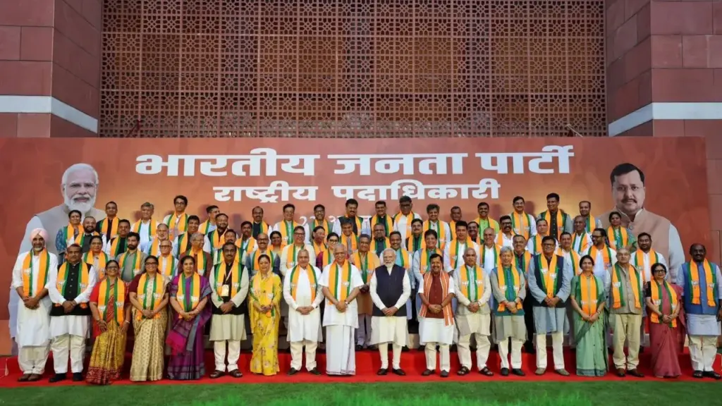delhi bjp headquarter pm Narendra modi nitin nabin party executive meeting