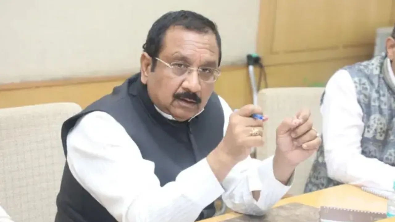 Minister Vijay Shah