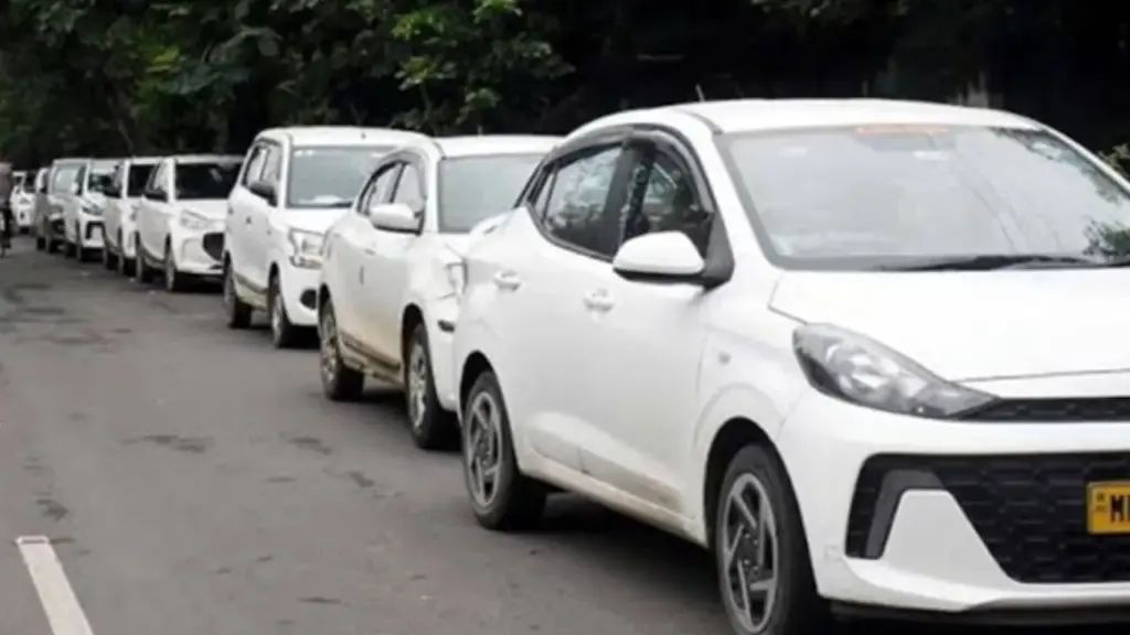 Taxi drivers' strike in Bhopal