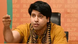 Shehzad Poonawalla Riya Ahir Row