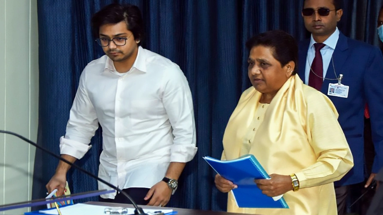 Akash Anand With Mayawati