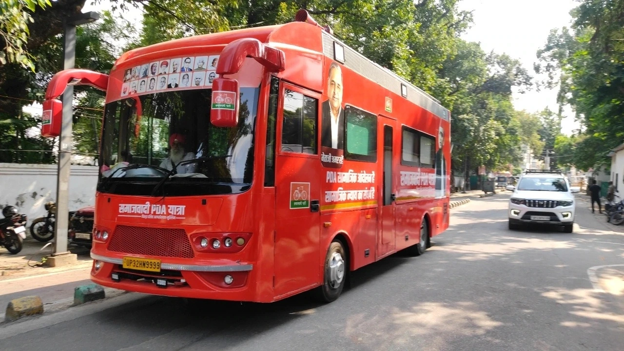 Akhilesh PDA Rath Yatra