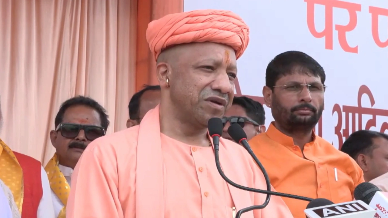 CM Yogi