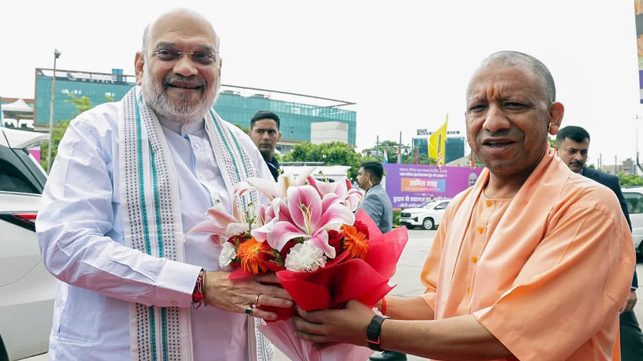 CM Yogi And Amit Shah
