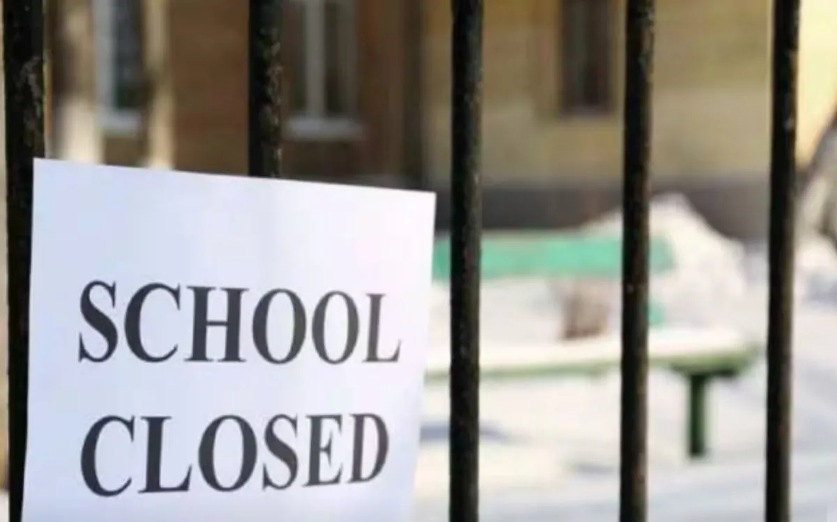 school close