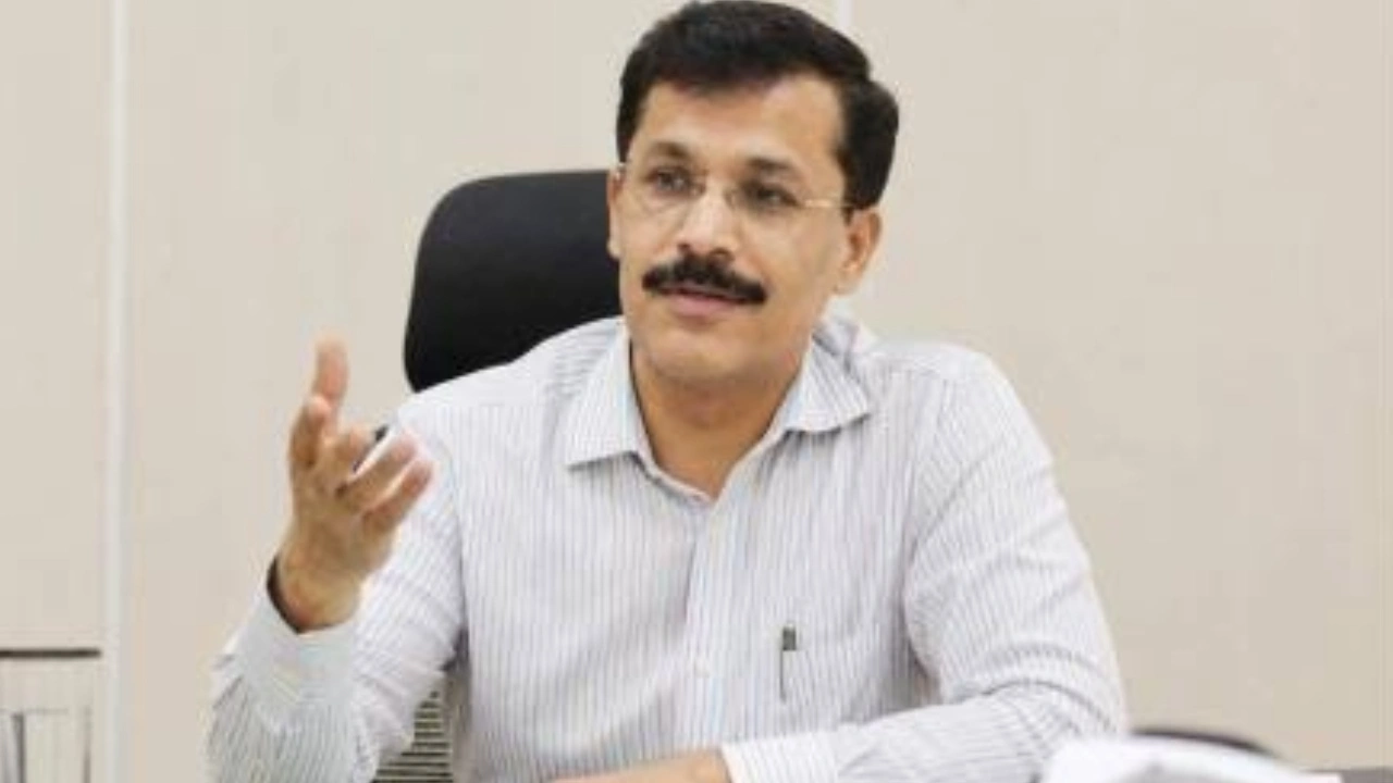 IAS Tukaram Mundhe