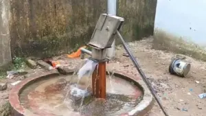 korba water flowing automatically from handpump past 15 days