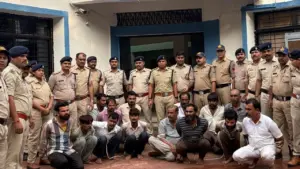 शराबकांड मामले में पुल‍िस ने 14 लोगों को किया गिरफ्तार