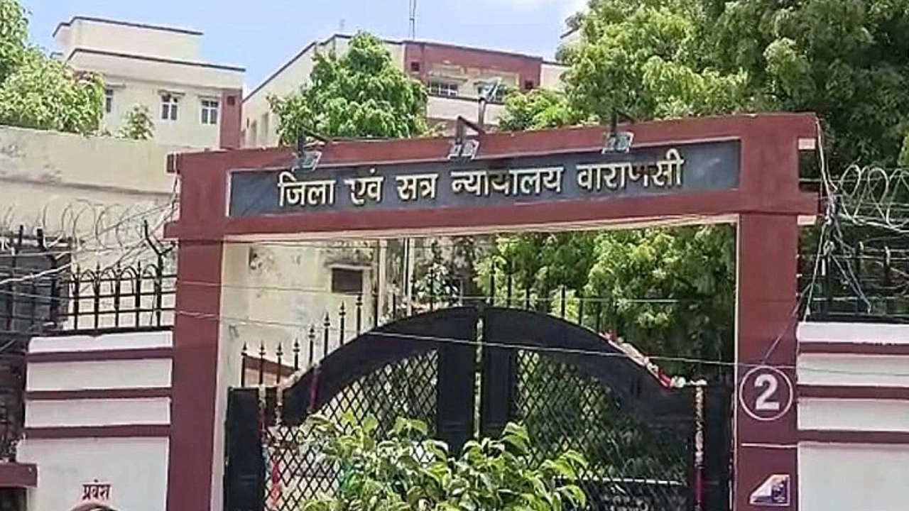 Varanasi Wife Insults Husband