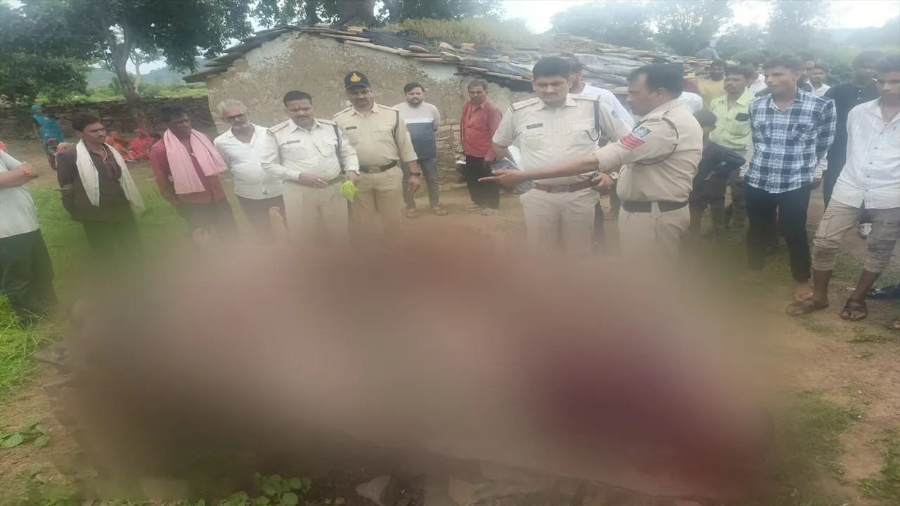 ashoknagar Four real brothers died after falling into a well in Chanderi