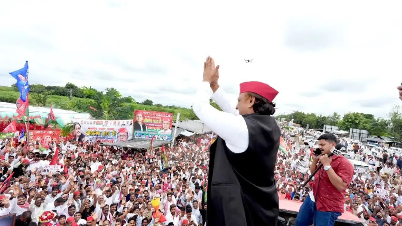 akhilesh yadav
