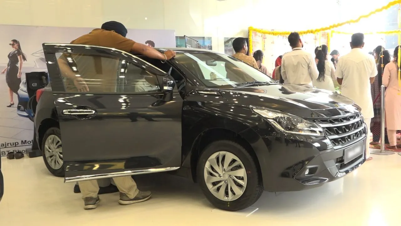 Bhopal ganesh Utsav automobile sector 325 crore business