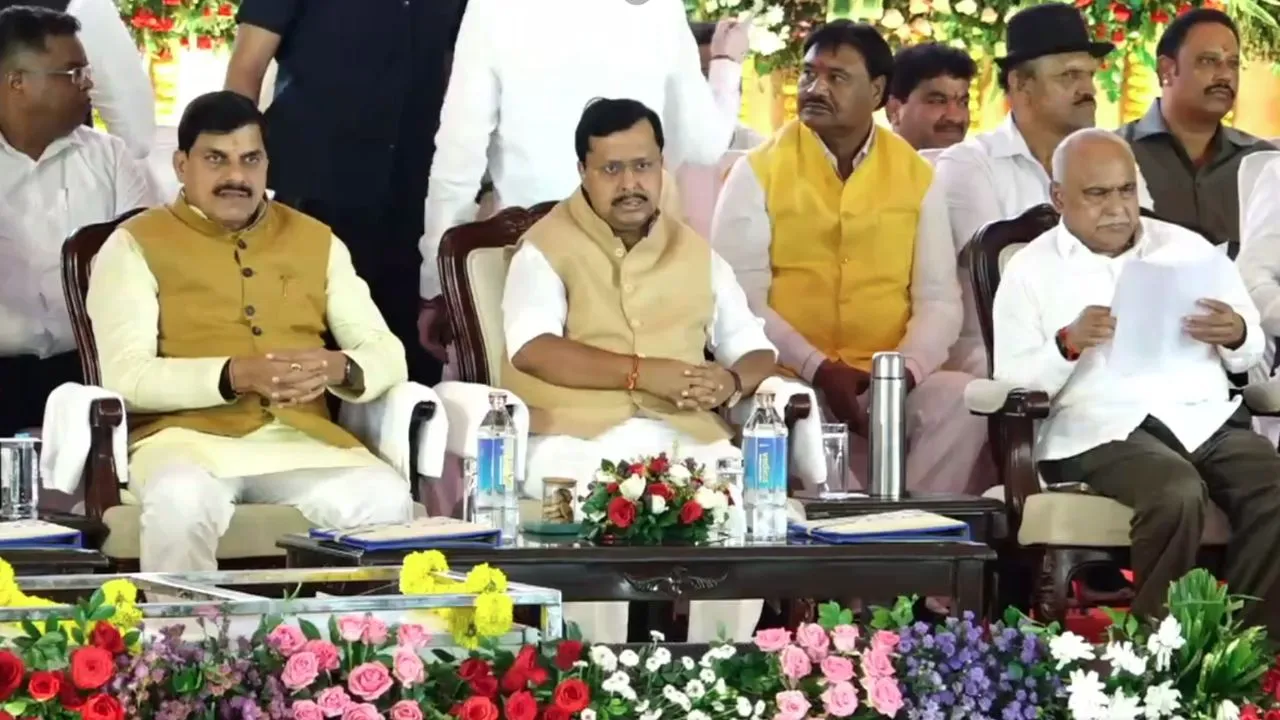 indore swamitv yojana nitin nabin and cm mohan yadav
