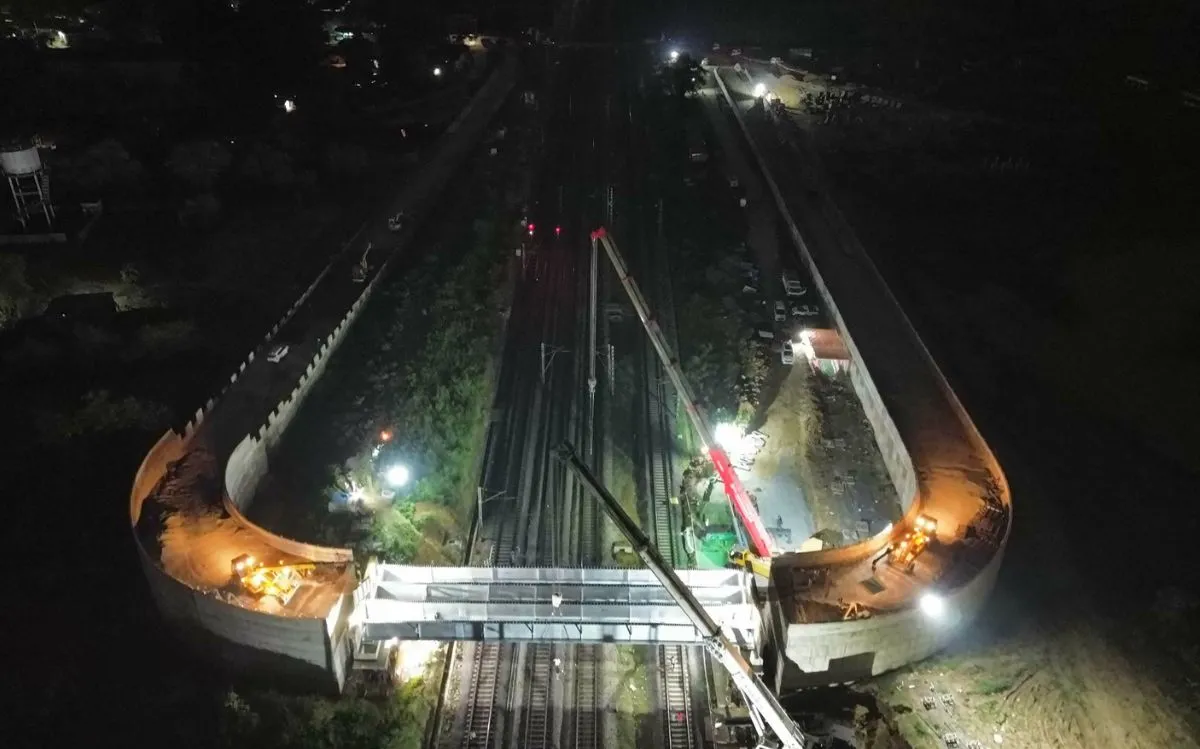railway overbridge