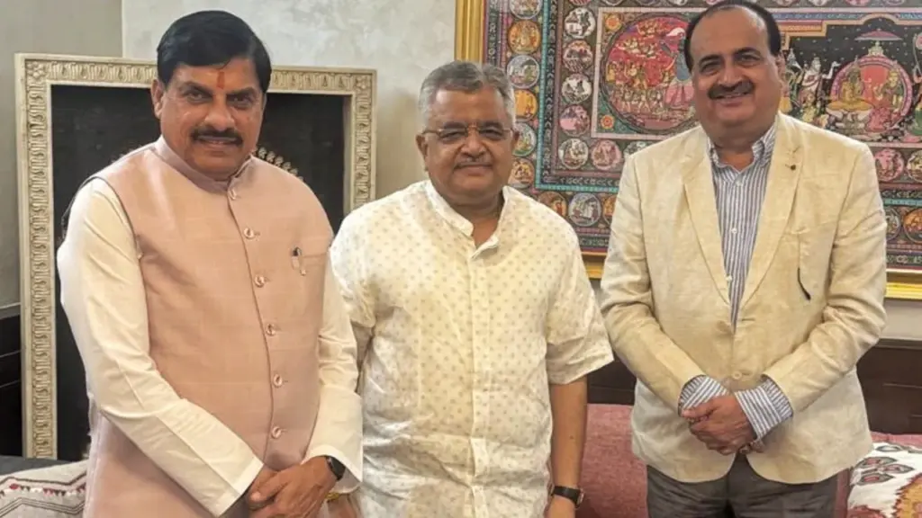 CM Mohan Yadav Meets Tushar Mehta