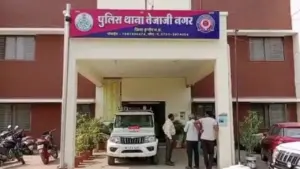 indore young woman dies falling from 8th floor tejaji nagar crime news