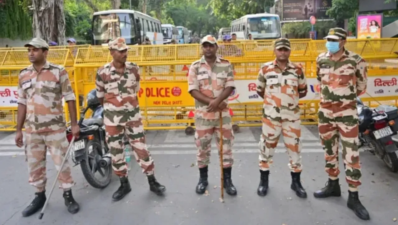 delhi internet shutdown