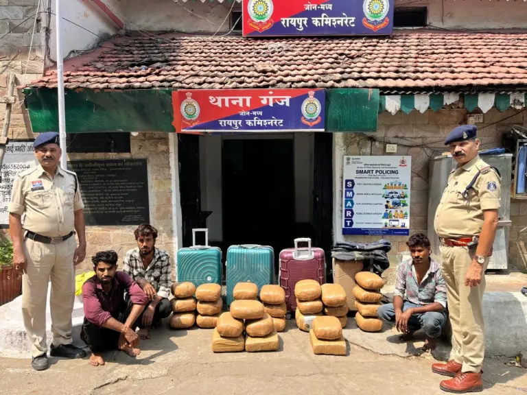 गांजा तस्करी पर रायपुर पुलिस की बड़ी कार्रवाई, 1.27 क्विंटल गांजा जब्त