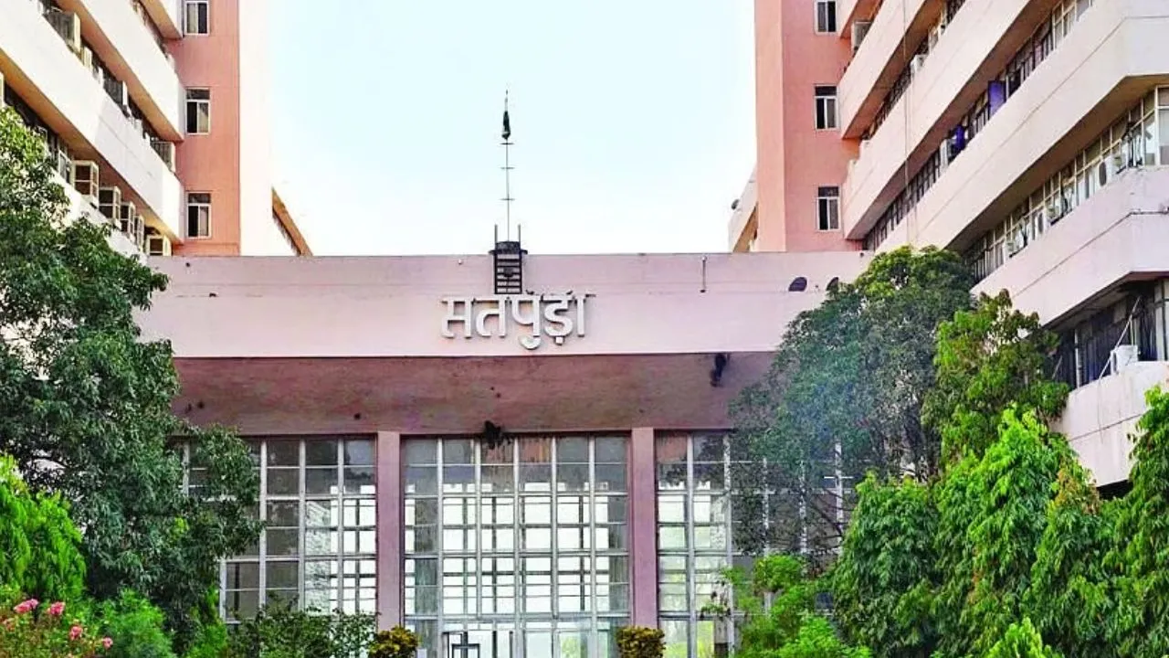 Bhopal satpura bhawan nic centre copper wire 20 ac units stolen