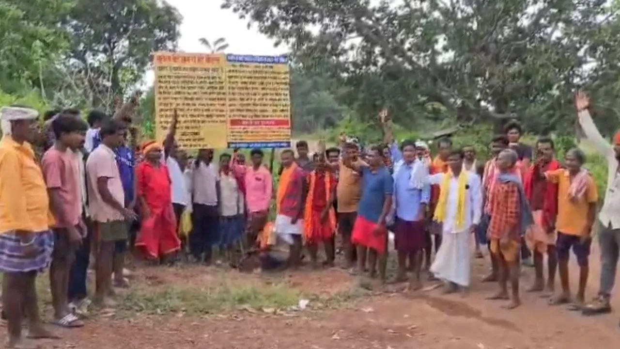 Protest by villagers