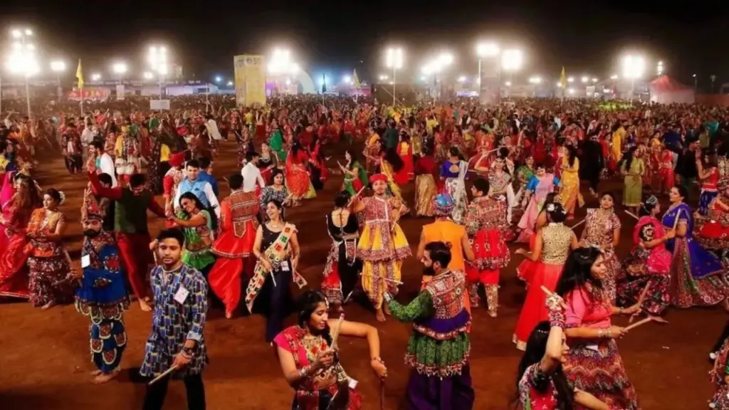 Female police personnel will be deployed at Garba venues.