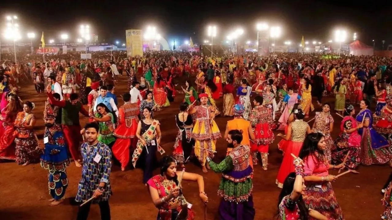 Female police personnel will be deployed at Garba venues.
