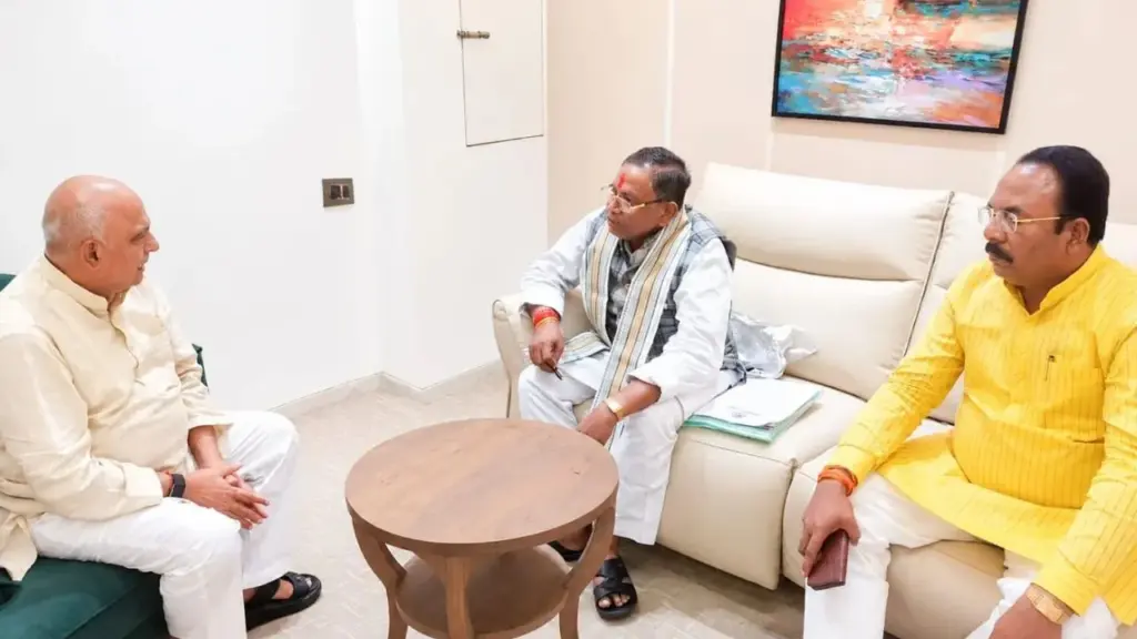 Leaders from the Vindhya region meet the state president